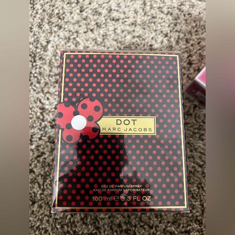 Marc Jacobs Red and Black Polka Dot Perfume 3.4 Oz